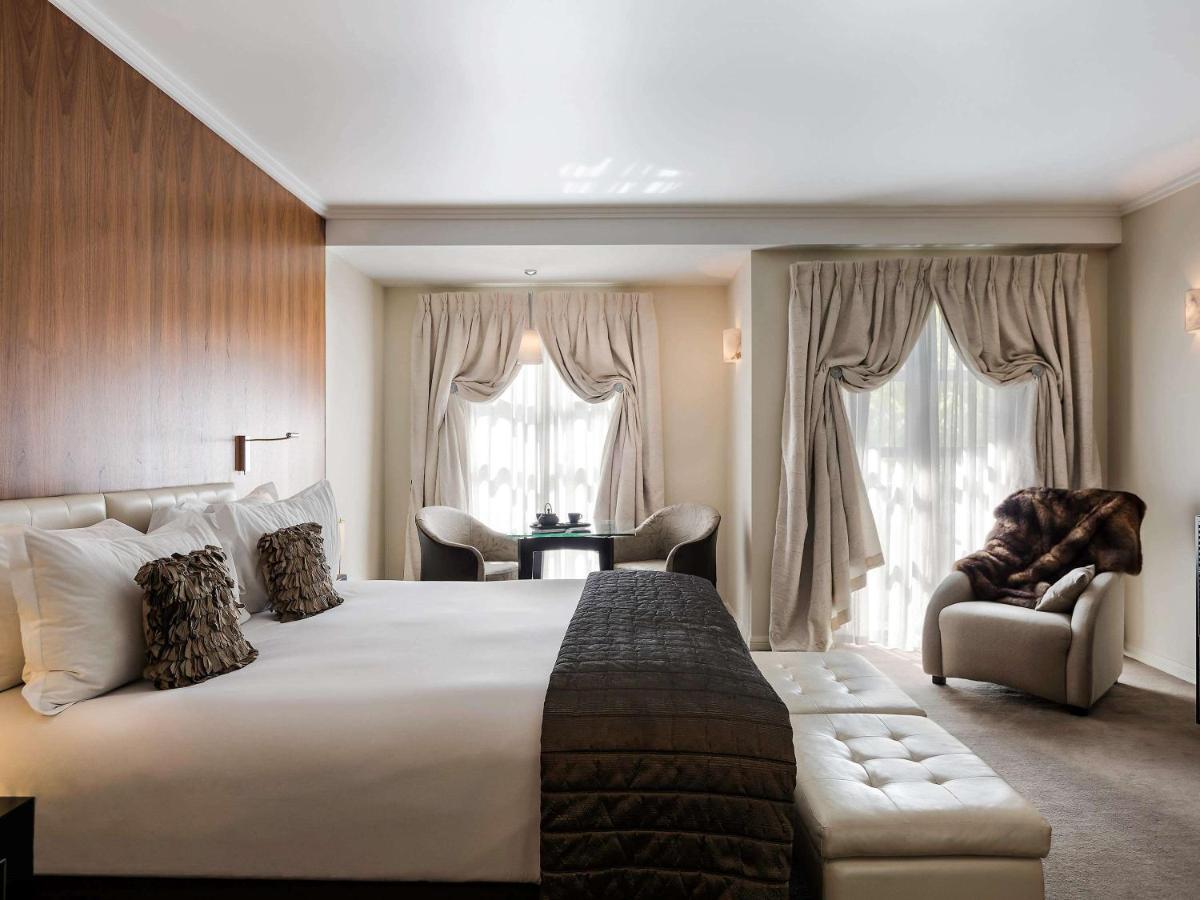 Sofitel Queenstown Hotel & Spa Bagian luar foto